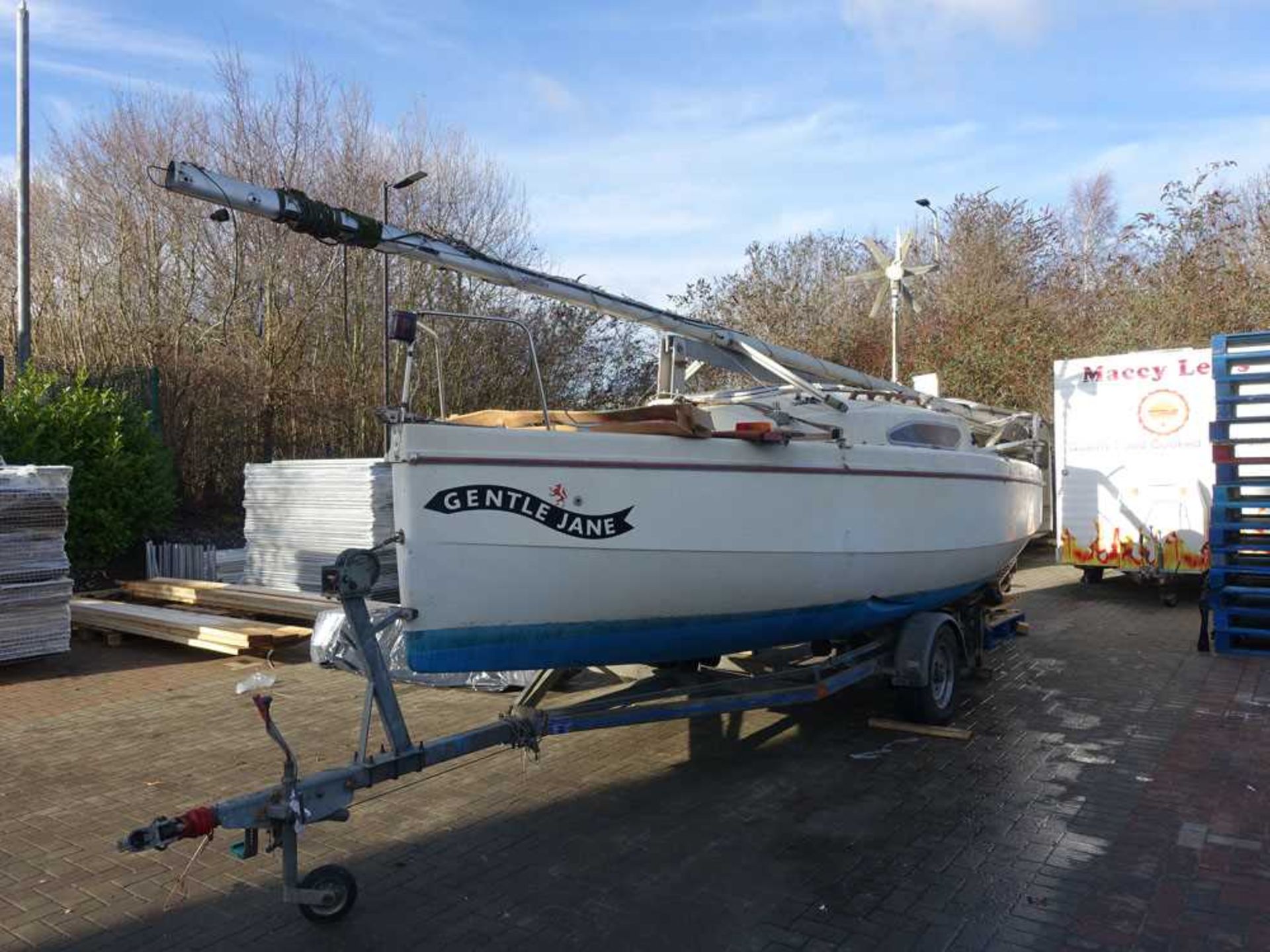 ‘Gentle Jane’ Red Fox 200E trailer sailer yacht, with single axle trailer, length 20ft, beam 8ft - Image 12 of 20