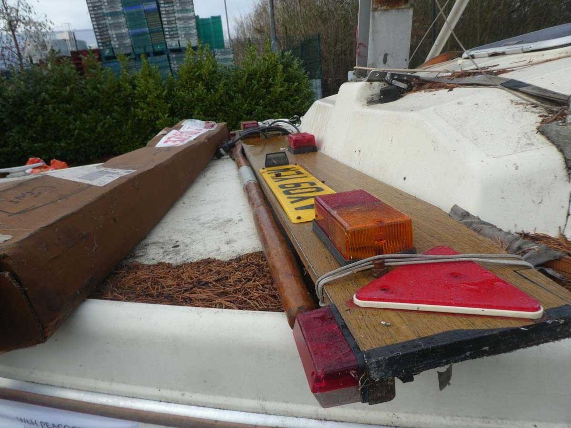 ‘Gentle Jane’ Red Fox 200E trailer sailer yacht, with single axle trailer, length 20ft, beam 8ft - Image 8 of 20