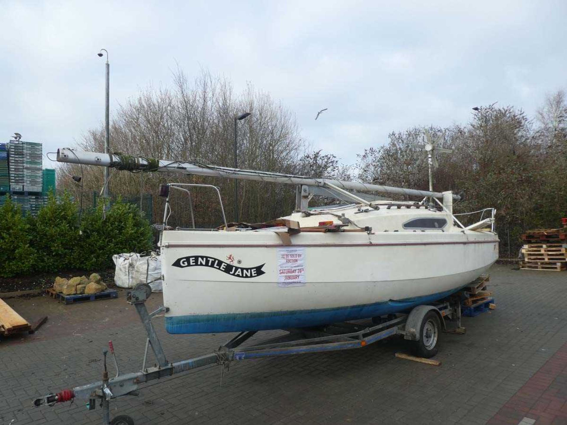 ‘Gentle Jane’ Red Fox 200E trailer sailer yacht, with single axle trailer, length 20ft, beam 8ft - Image 4 of 20