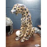 Figure of a cheetah (a/f)