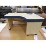 Novelty laptop desk