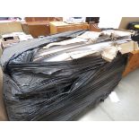 +VAT Pallet with a large quantity of furniture parts