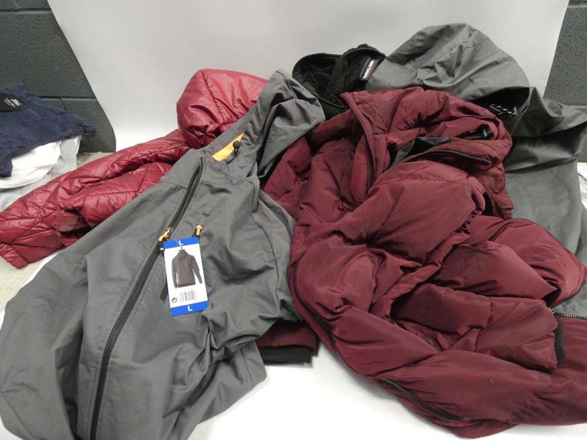 +VAT 3 various gents coats, 1 by Jacks the other 2 by 32 Degree Heat