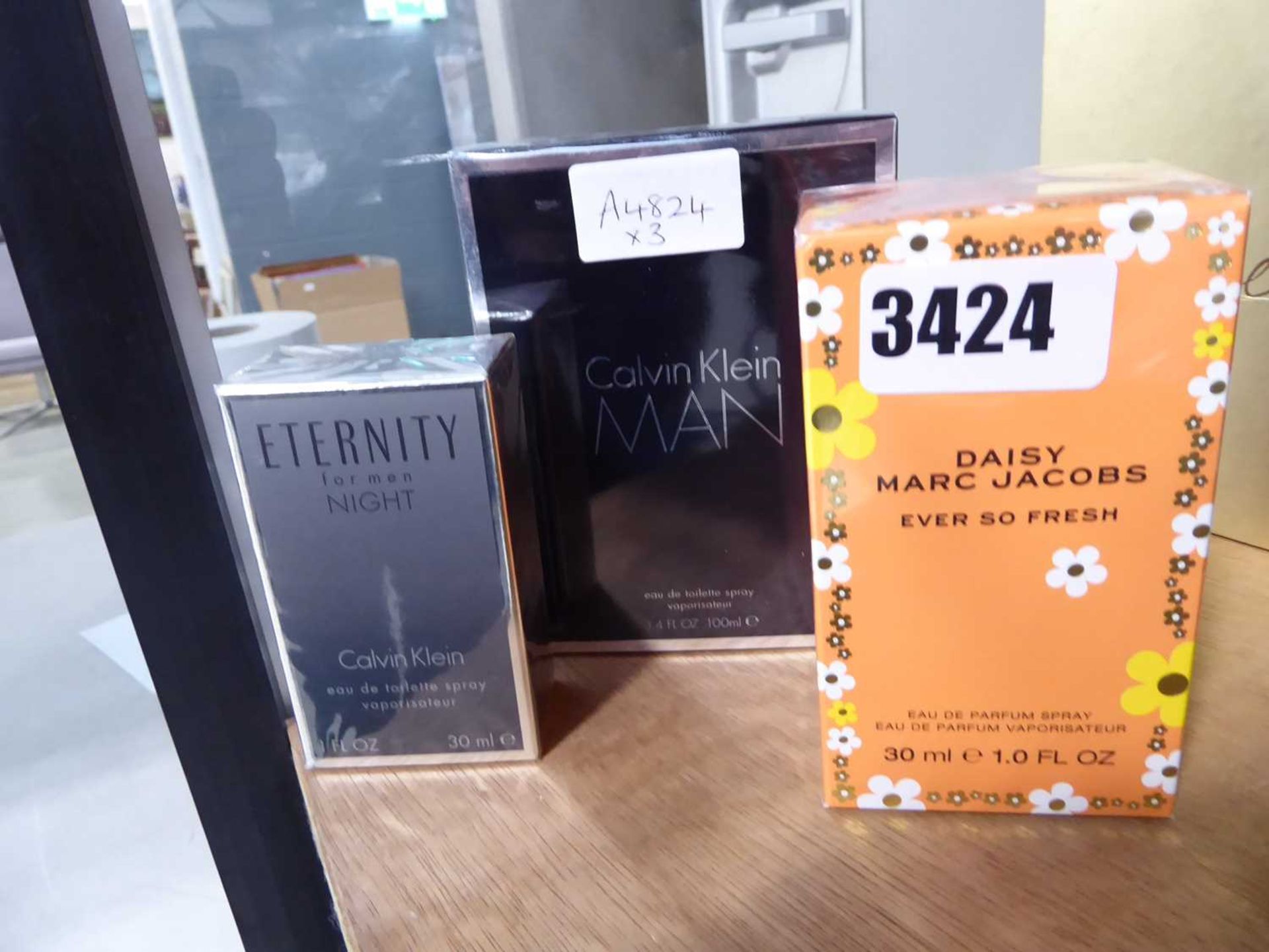 3 fragrances inc. Calvin Klein, Marc Jacobs and Calvin Klein Men