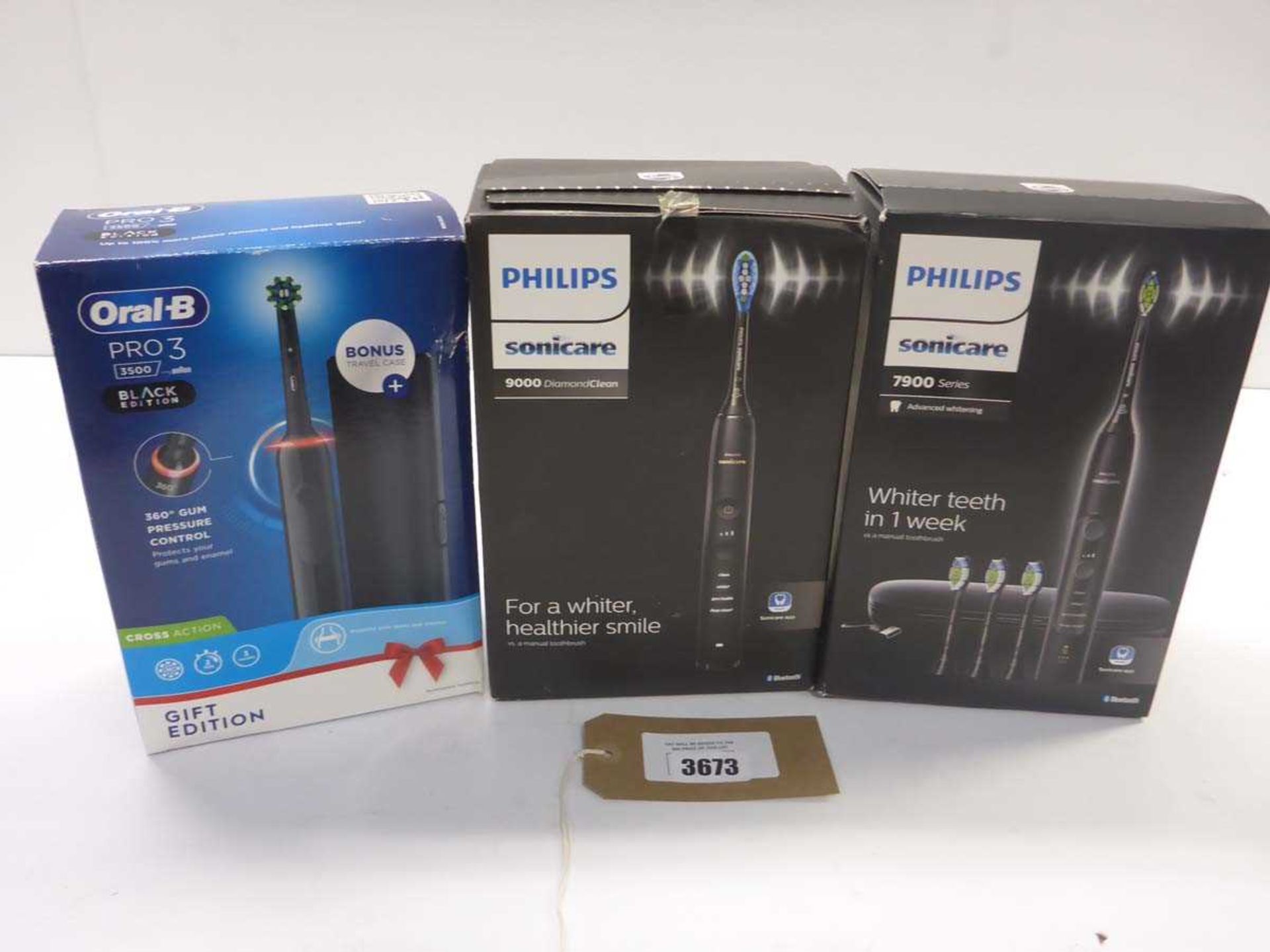 +VAT Philips Sonicare 9000 diamond clean toothbrush set, Philips Sonicare 7900 Series toothbrush set