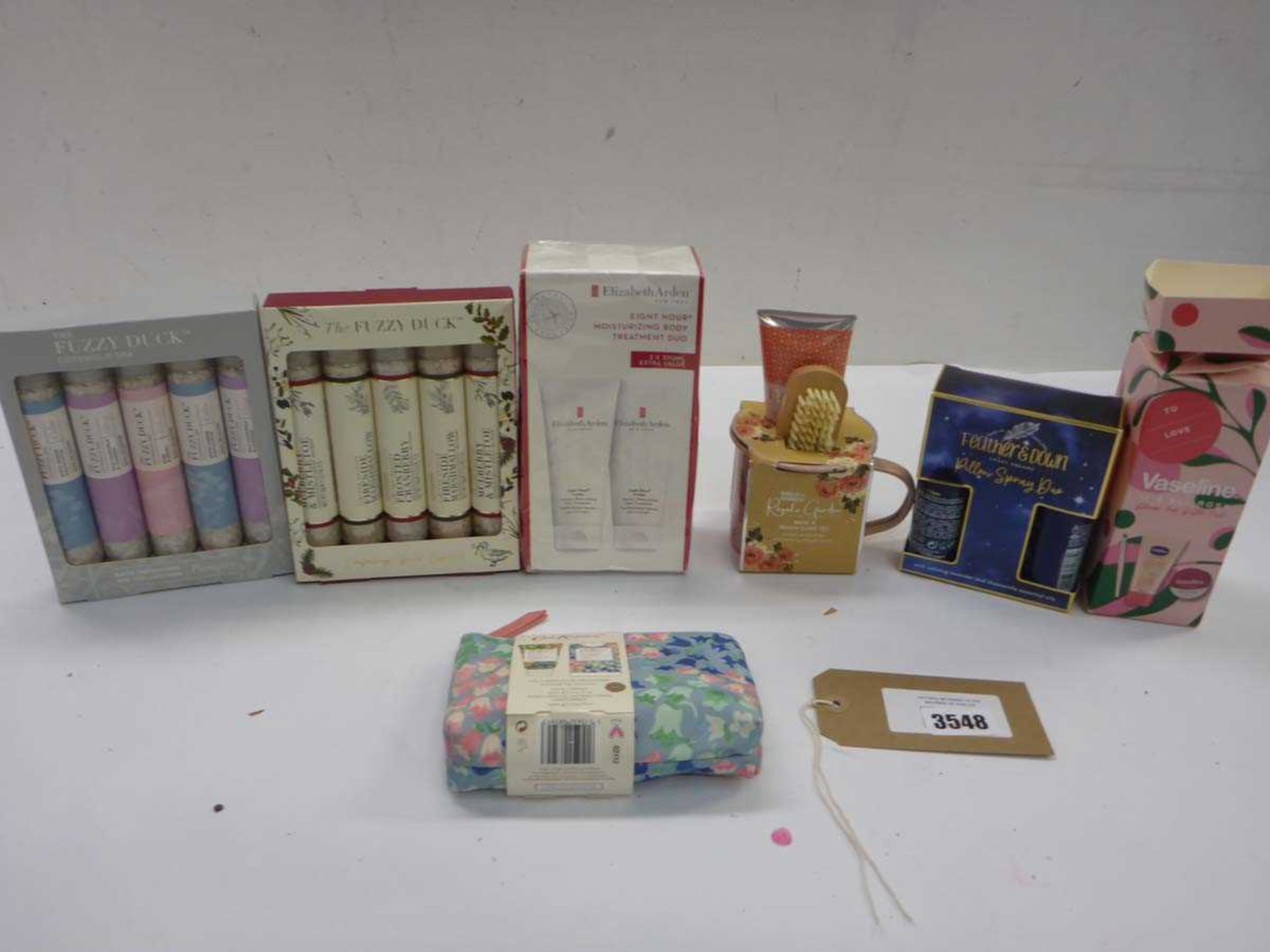 +VAT Selection of beauty gift sets including Cath Kidston, Elizabeth Arden, Fuzzy Duck etc