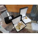 +VAT 3 boxes with quantity of cufflinks