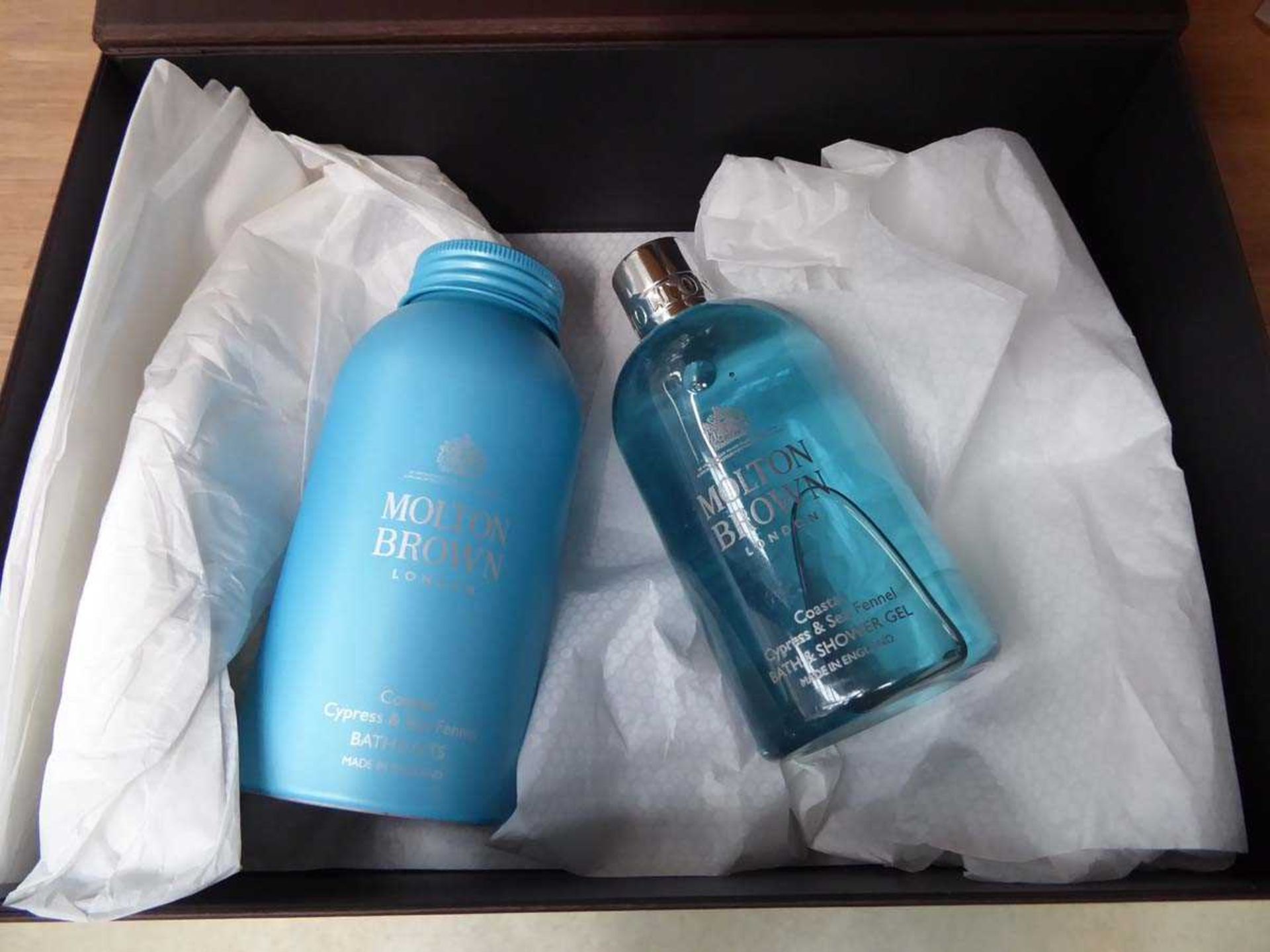 +VAT Molton Brown London bath gift set