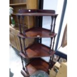 Mahogany 4 tier corner shelving unit with decorative supports