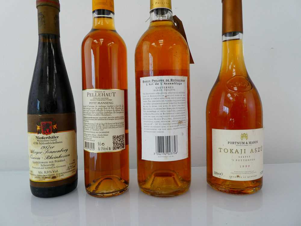 4 bottles of Dessert Wines, 1x Baron Philippe De Rothschild Sauternes 1999, 1x Fortnum & Mason - Image 2 of 2