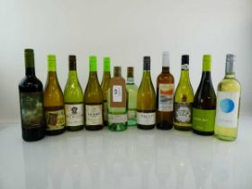 +VAT 12 bottles of white, 2x W/D Lucido 2022 Sicilia DOC, 2x Franck Chatelain Le Fief du Temple
