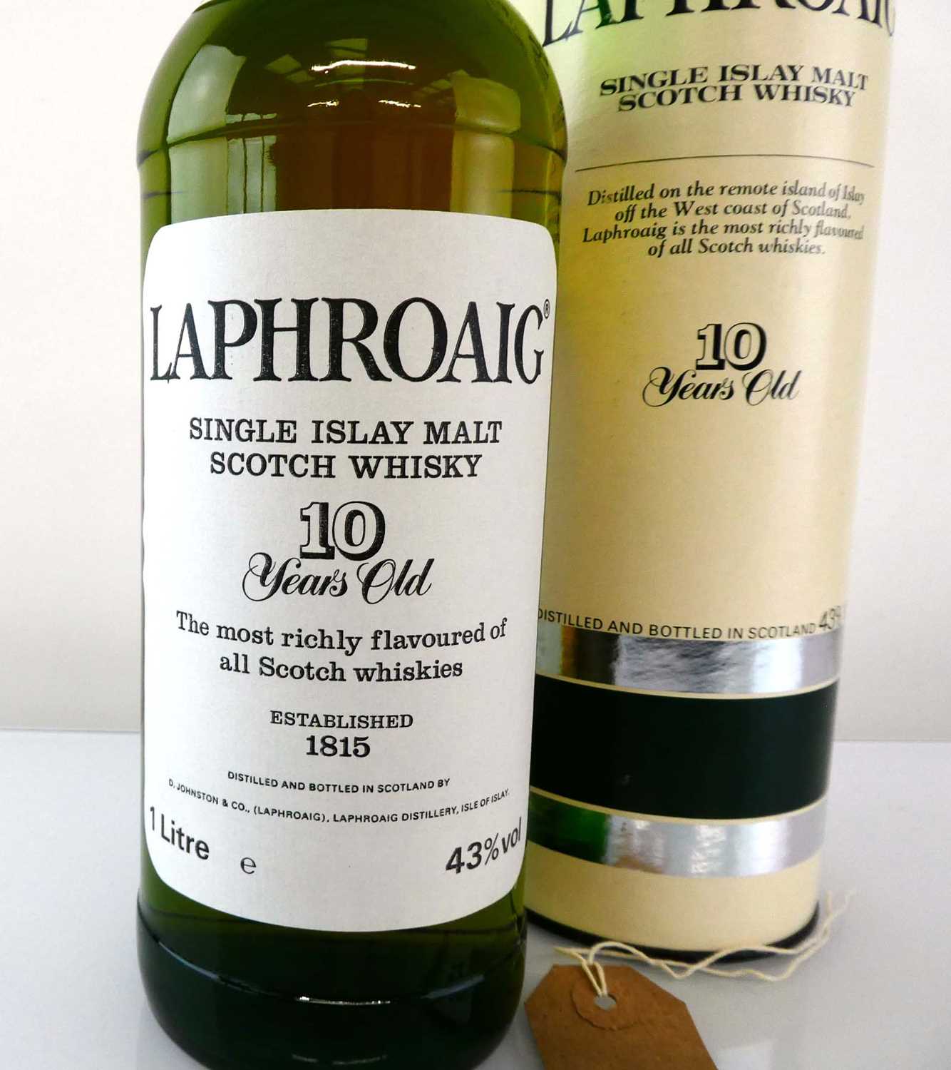 A bottle of Laphroaig 10 year old Islay Single Malt Scotch Whisky Pre Royal Warrant with carton 1 - Image 2 of 3