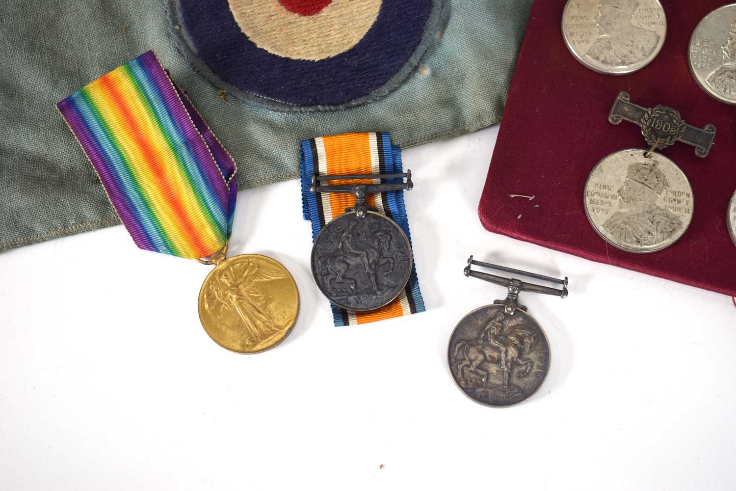 A pair of First World War medals awarded to 613482 Pte. J. Dixon 19-Lond. R. together with a further - Image 4 of 4