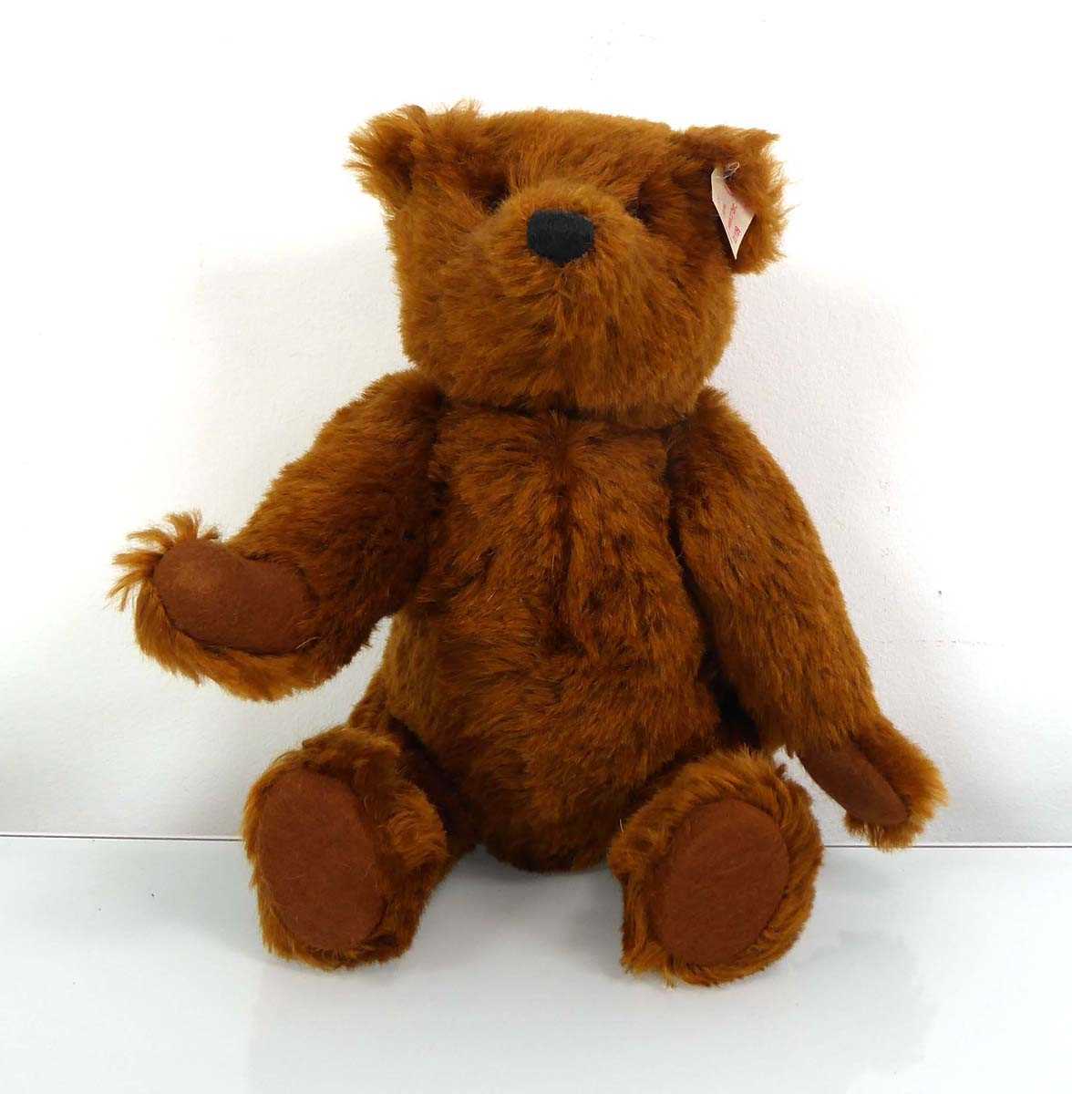 A limited edition fully jointed Steiff bear in brown fur