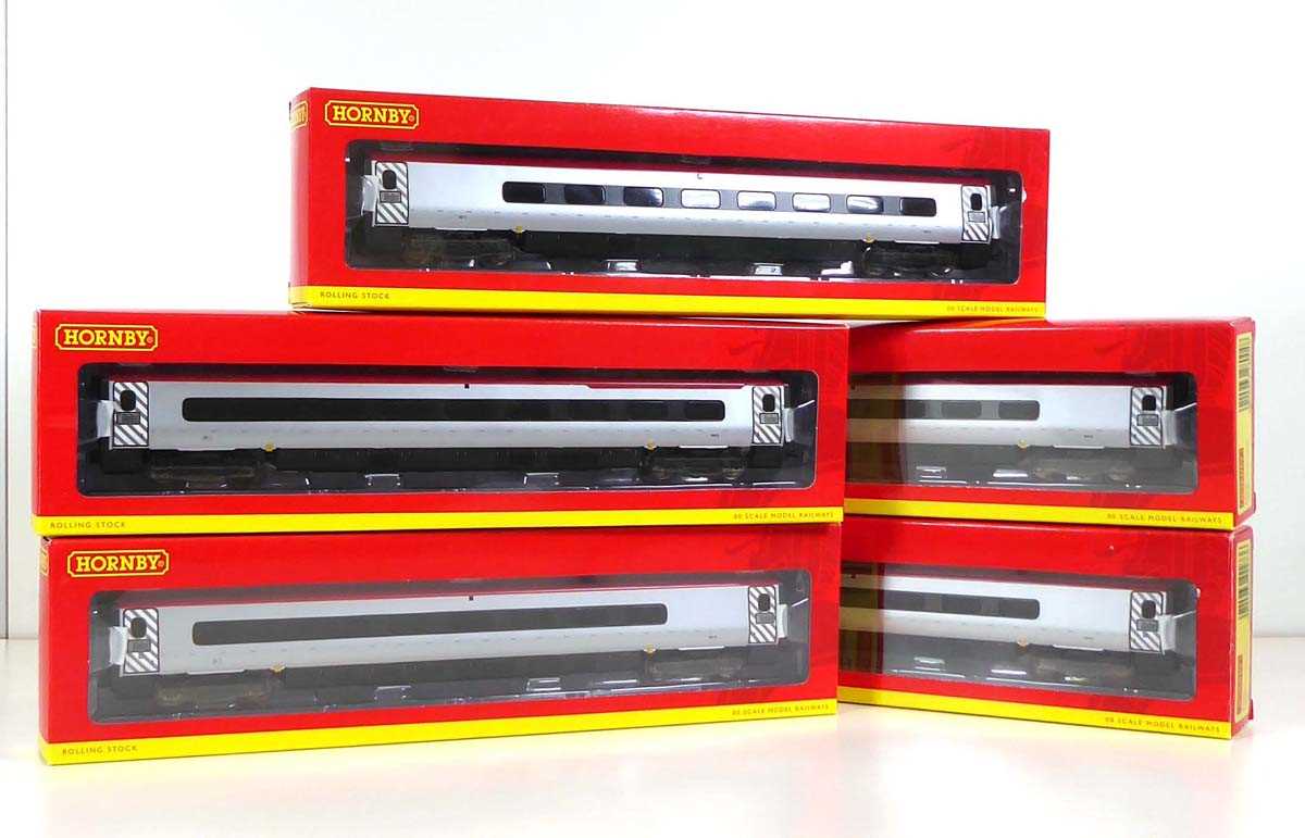 A Hornby OO gauge R2467 Virgin Trains Pendolino set and five matching coaches, all boxed (6 x - Image 2 of 2