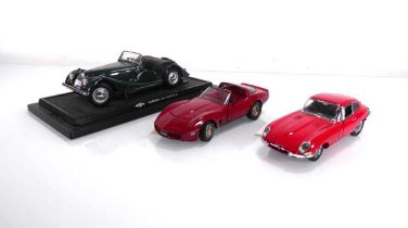 Three Franklin Mint models: 1961 Jaguar E-type coupe, 1982 Corvette and Morgan 4/4 series II (3)