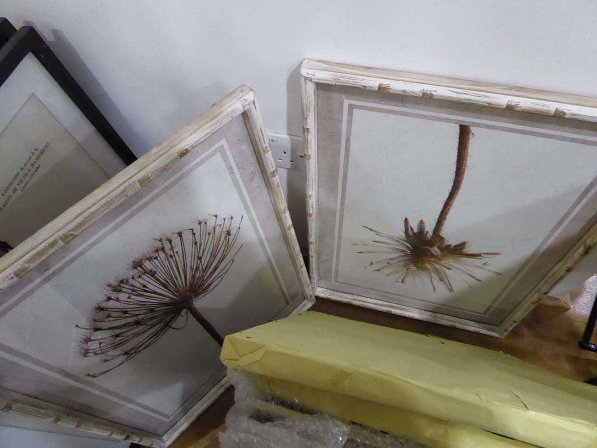 +VAT 10 prints of flora in faux bamboo and gilt frames - Image 2 of 2