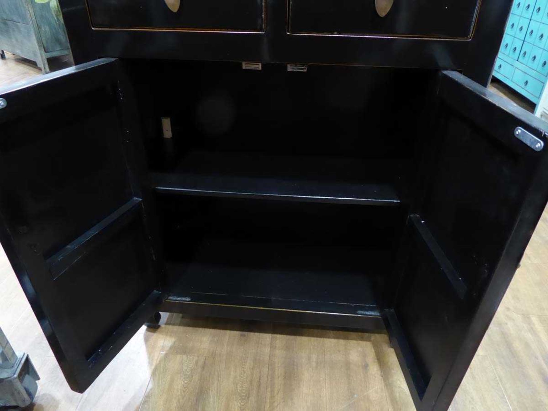 +VAT Tsang faux oriental black lacquered cabinet with 2 doors and 2 drawers - Image 4 of 4