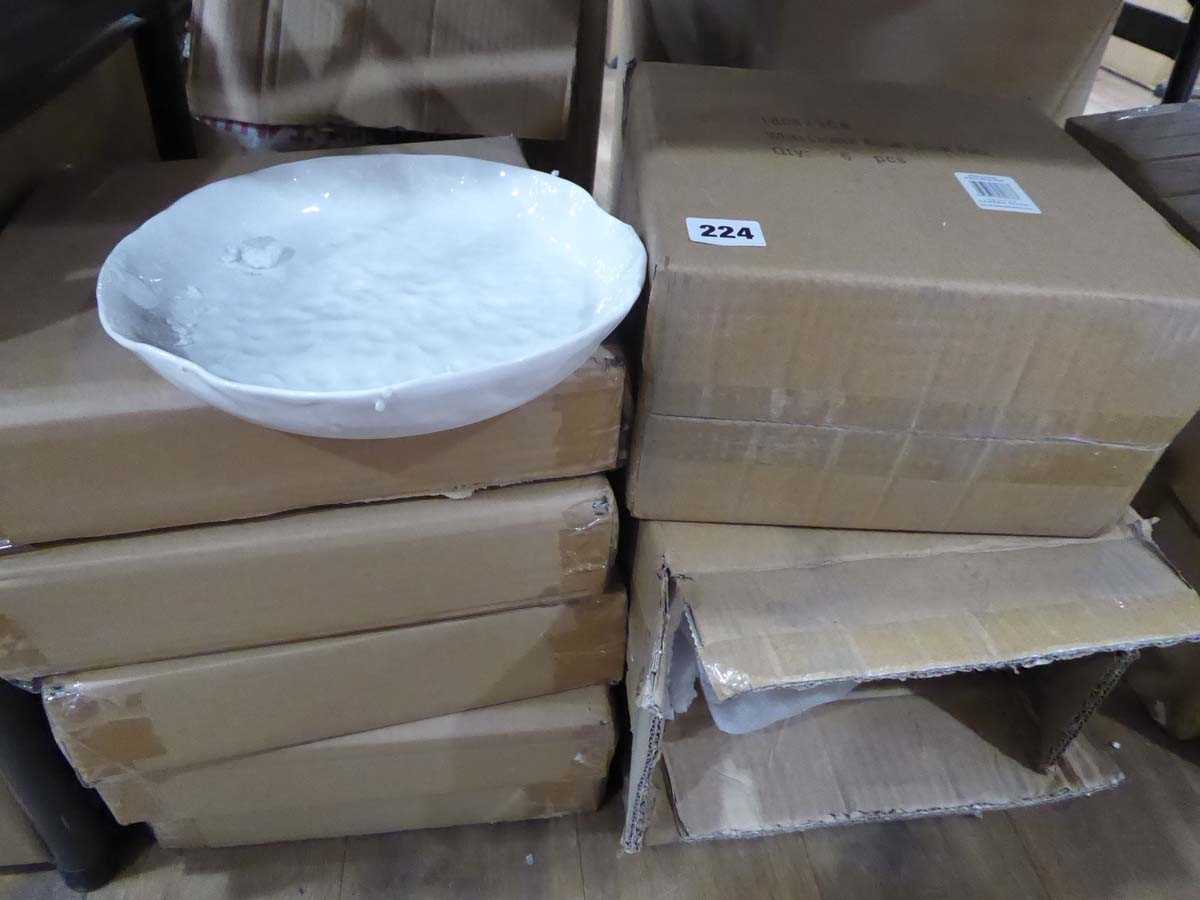 +VAT 8 x various boxes of dinner and side plates