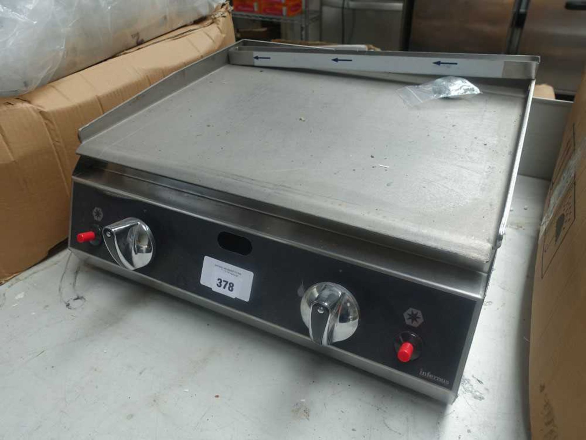 +VAT 50cm gas 2 burner flat top griddle - Image 2 of 2