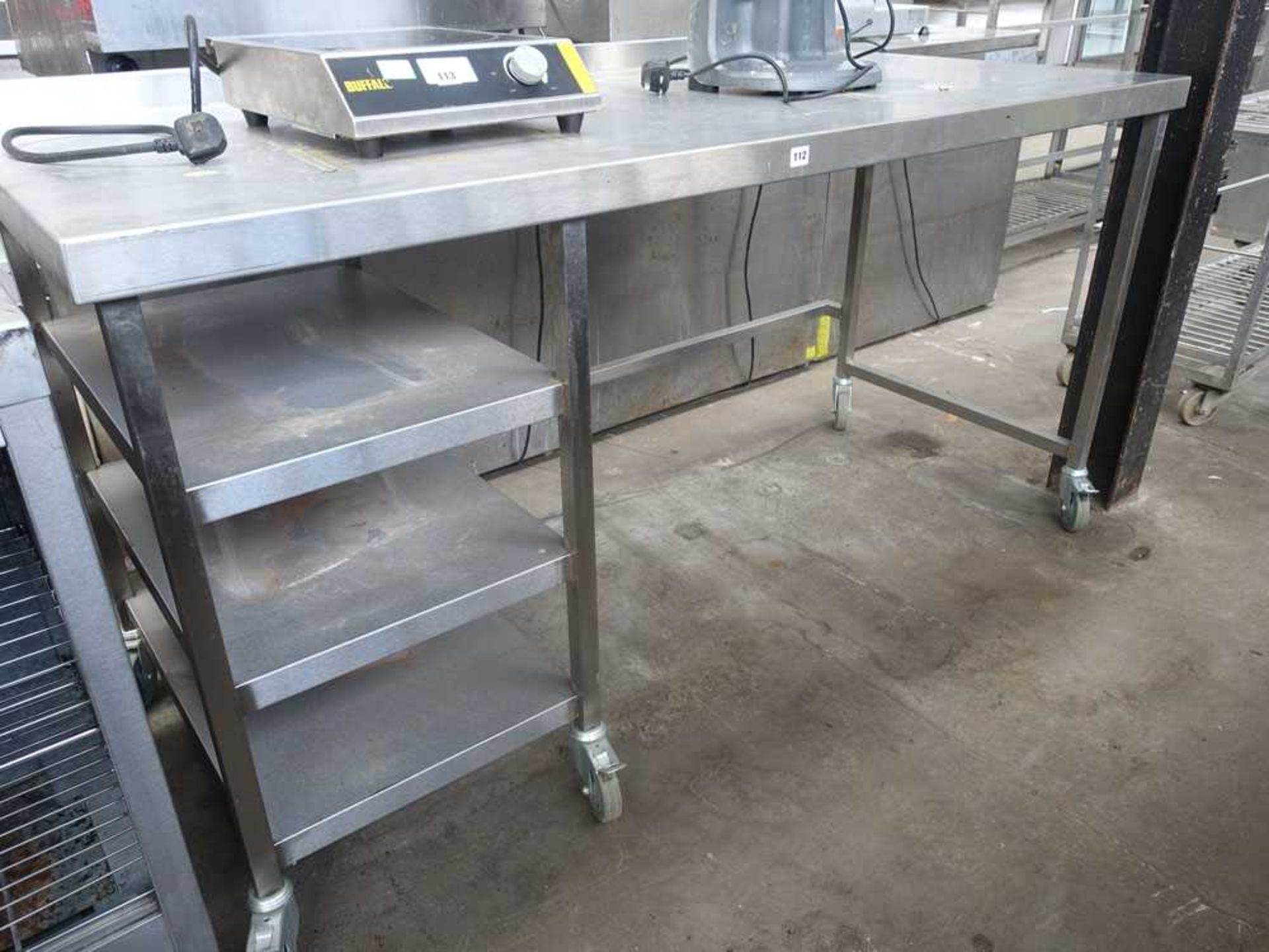 180cm stainless steel mobile preparation table with shelving under