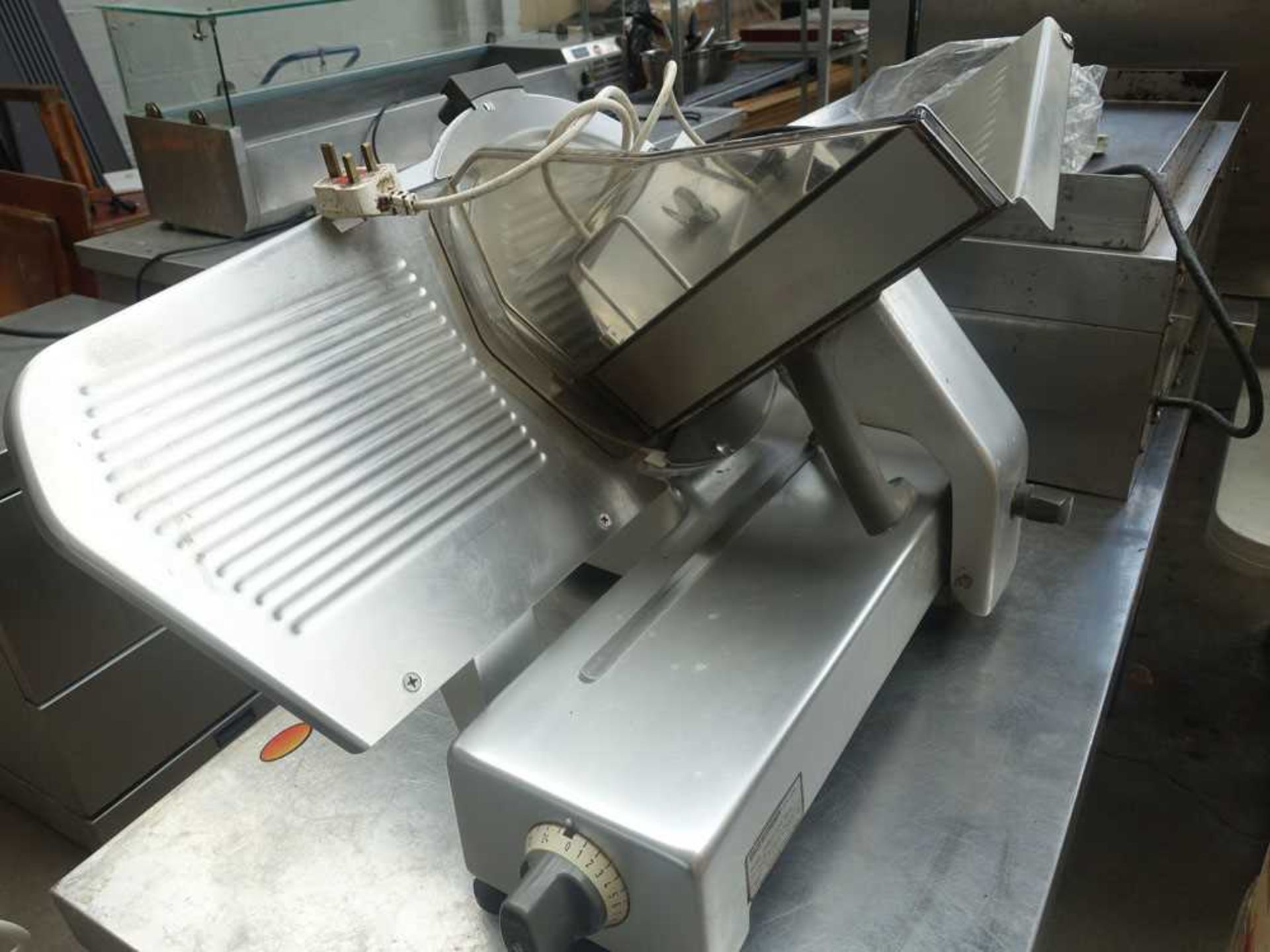 Bizerba 30cm blade commercial meat slicer - Image 2 of 2