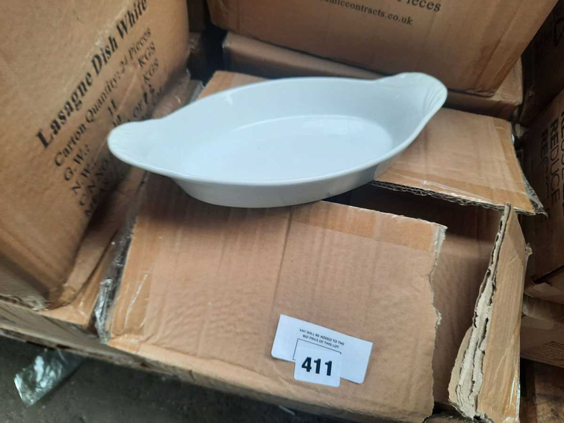 +VAT 1 x box of 24 lasagne dishes