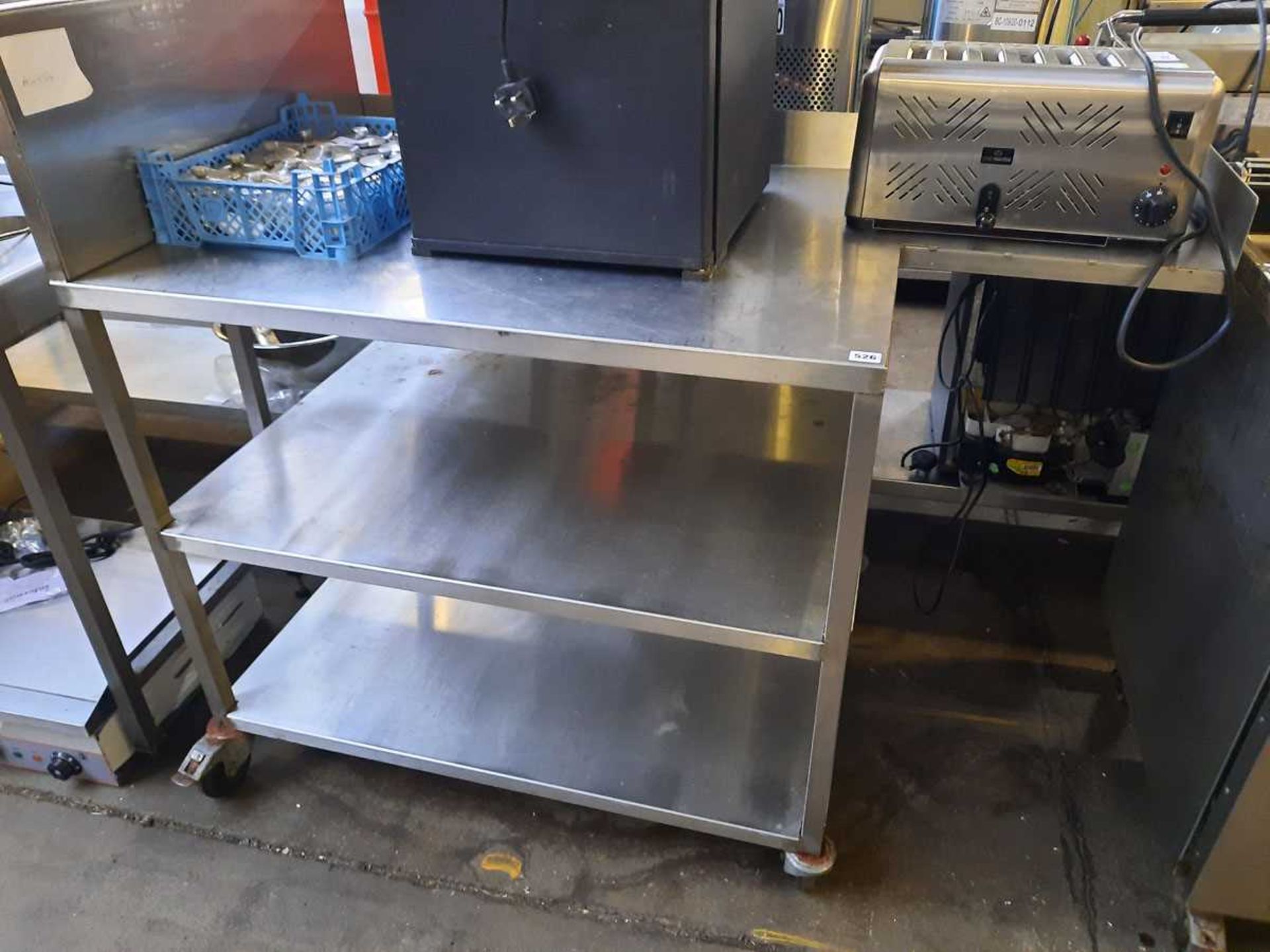145cm stainless steel mobile preparation station with custom corner