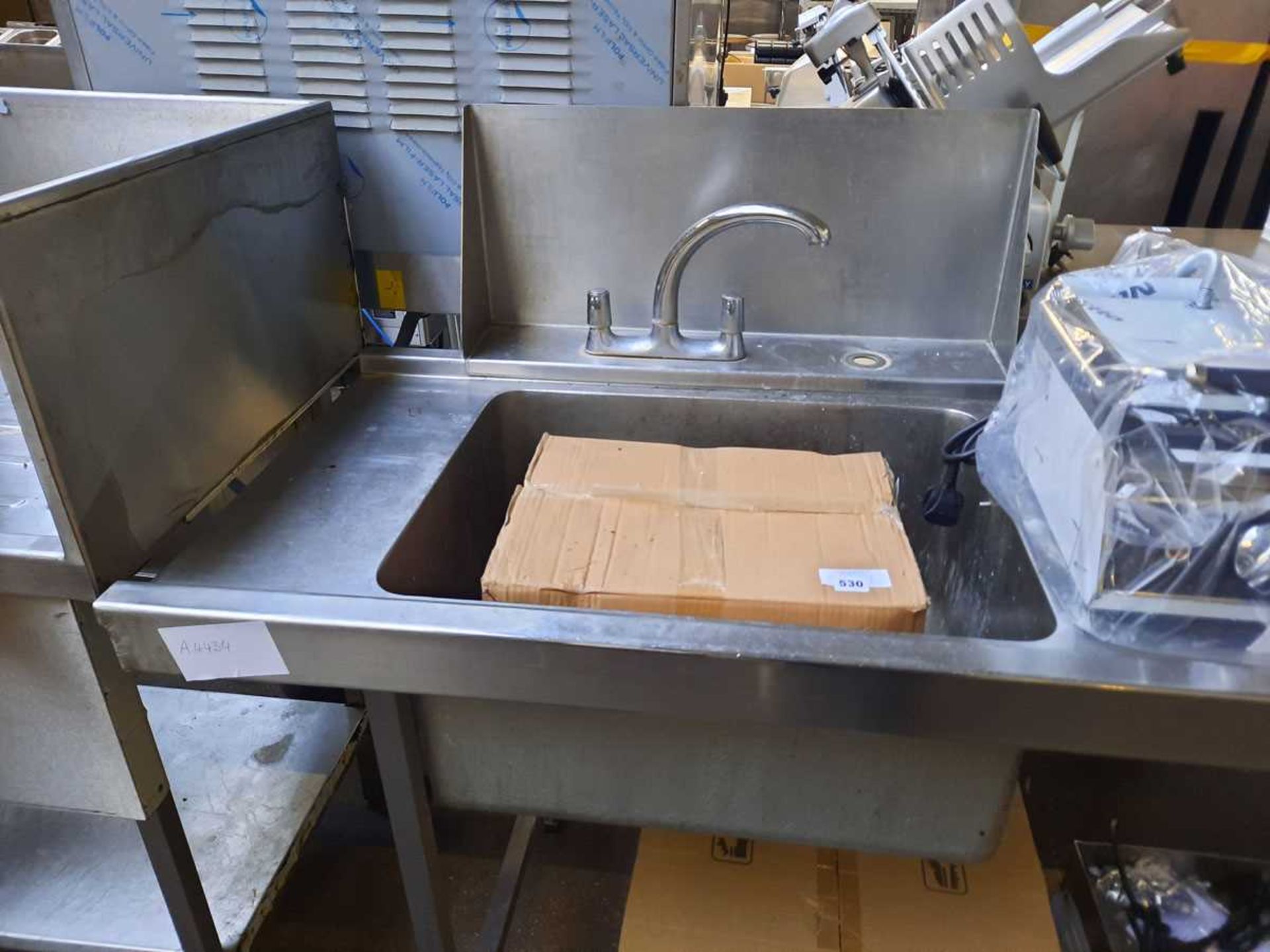 180cm dishwasher sink with tap set, waste disposal hole and splash back - Image 2 of 2