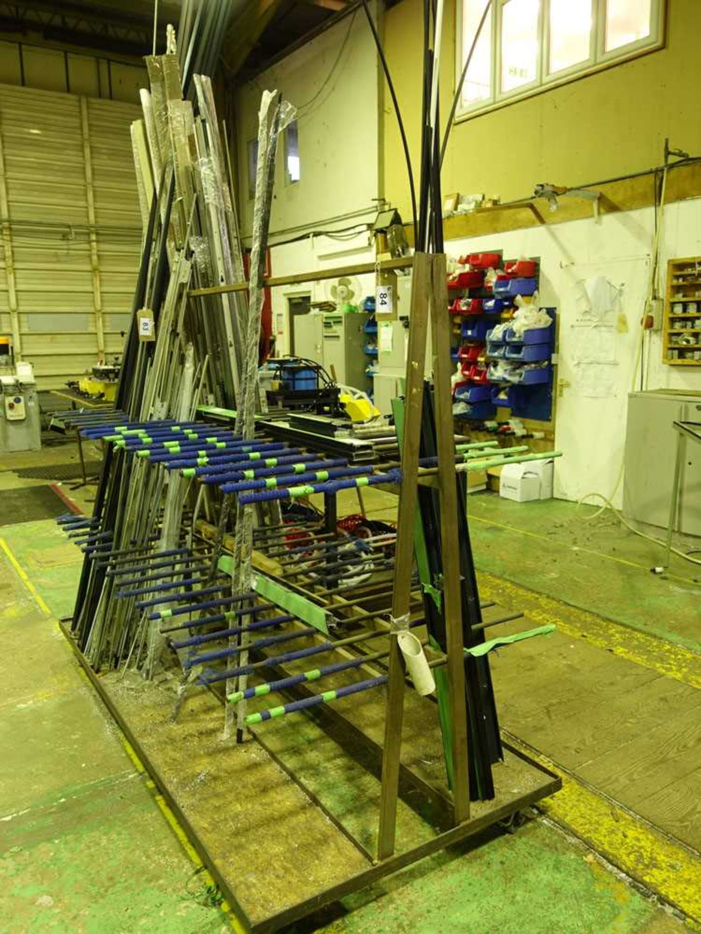 +VAT 210cm long mobile metal rack