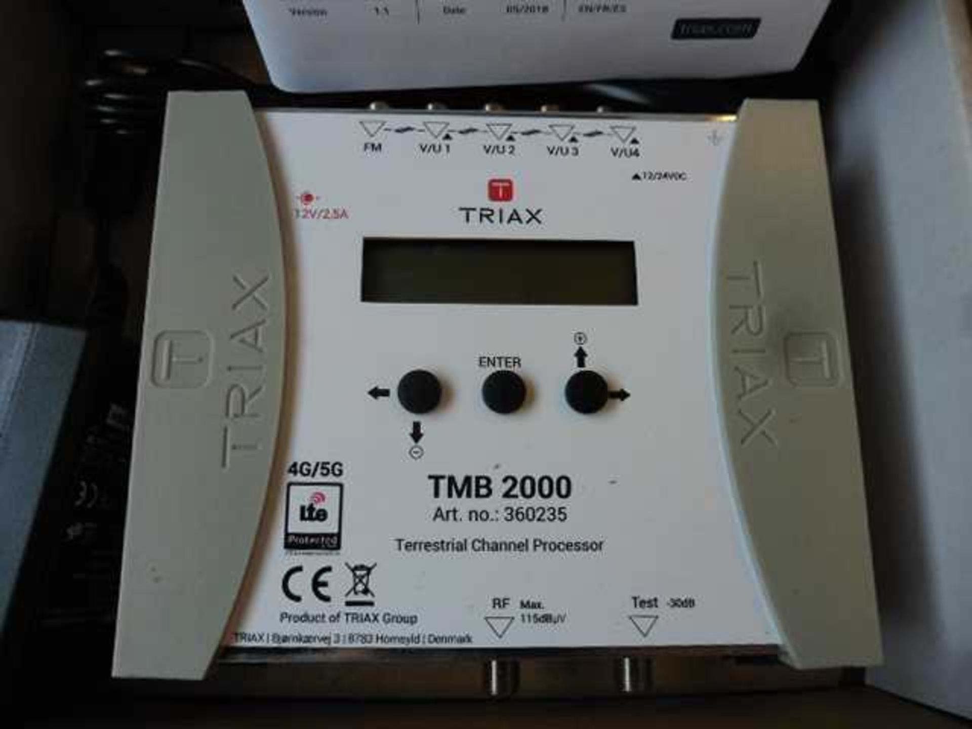 +VAT Triax terrestrial channel processor, 4G/5G TMB2000 with box and manual - Image 2 of 2