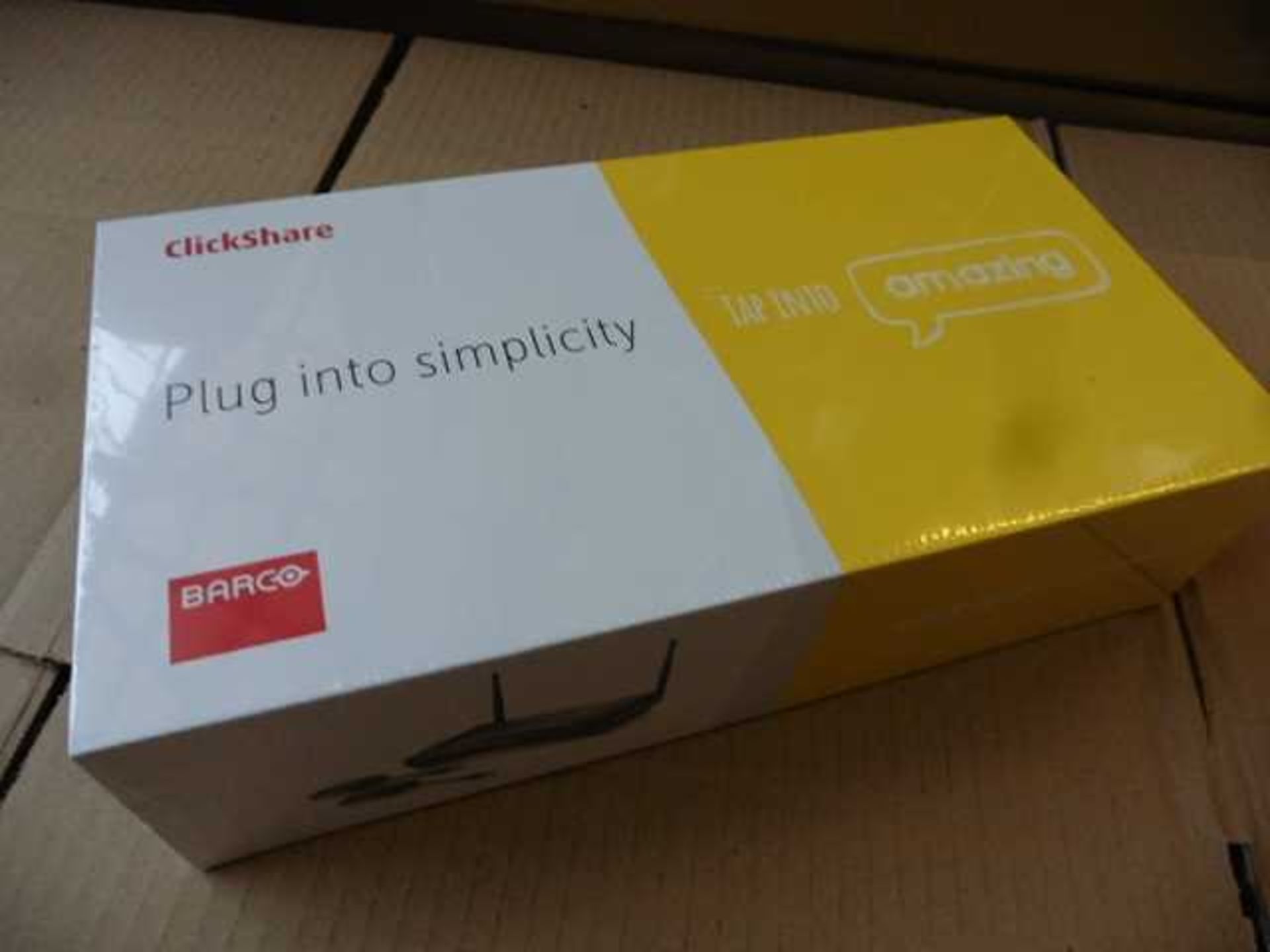 +VAT Barco clickshare model No CSE-200 router set in sealed box