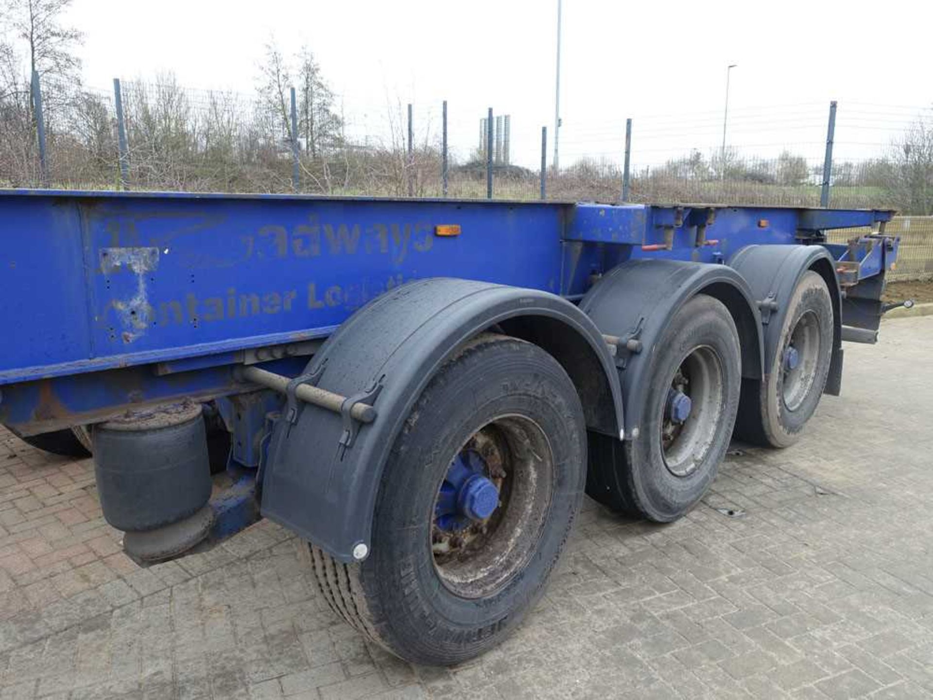 +VAT Dennison skeletal triaxle container trailer - 2010 39 tonne gross weight s/n C292898 - Image 6 of 8