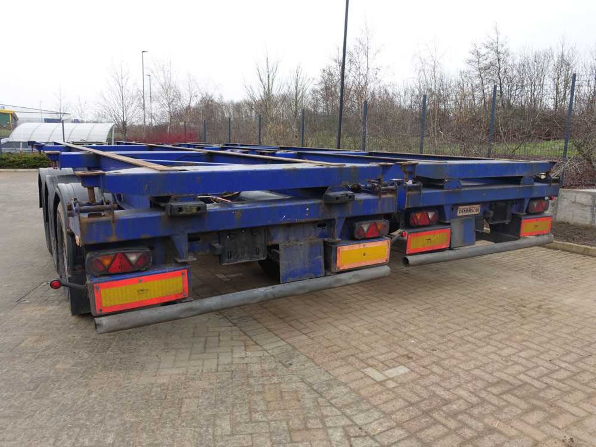 +VAT Dennison skeletal triaxle container trailer - 2010 39 tonne gross weight s/n C292898 - Image 5 of 8