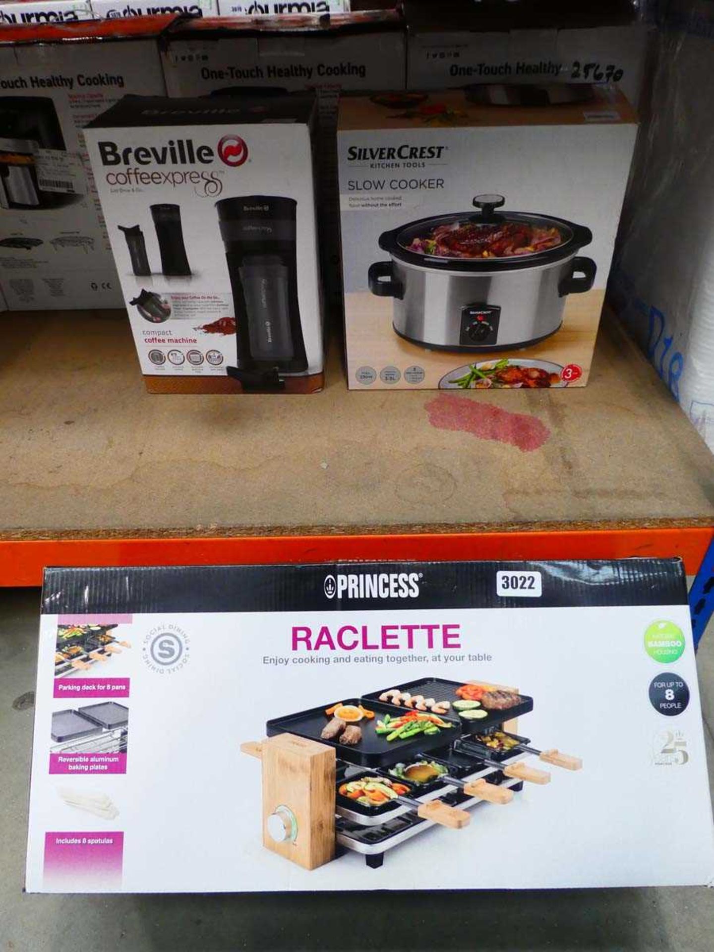 Princess raclette plus a Silvercrest slow cooker and a Breville coffee express maker