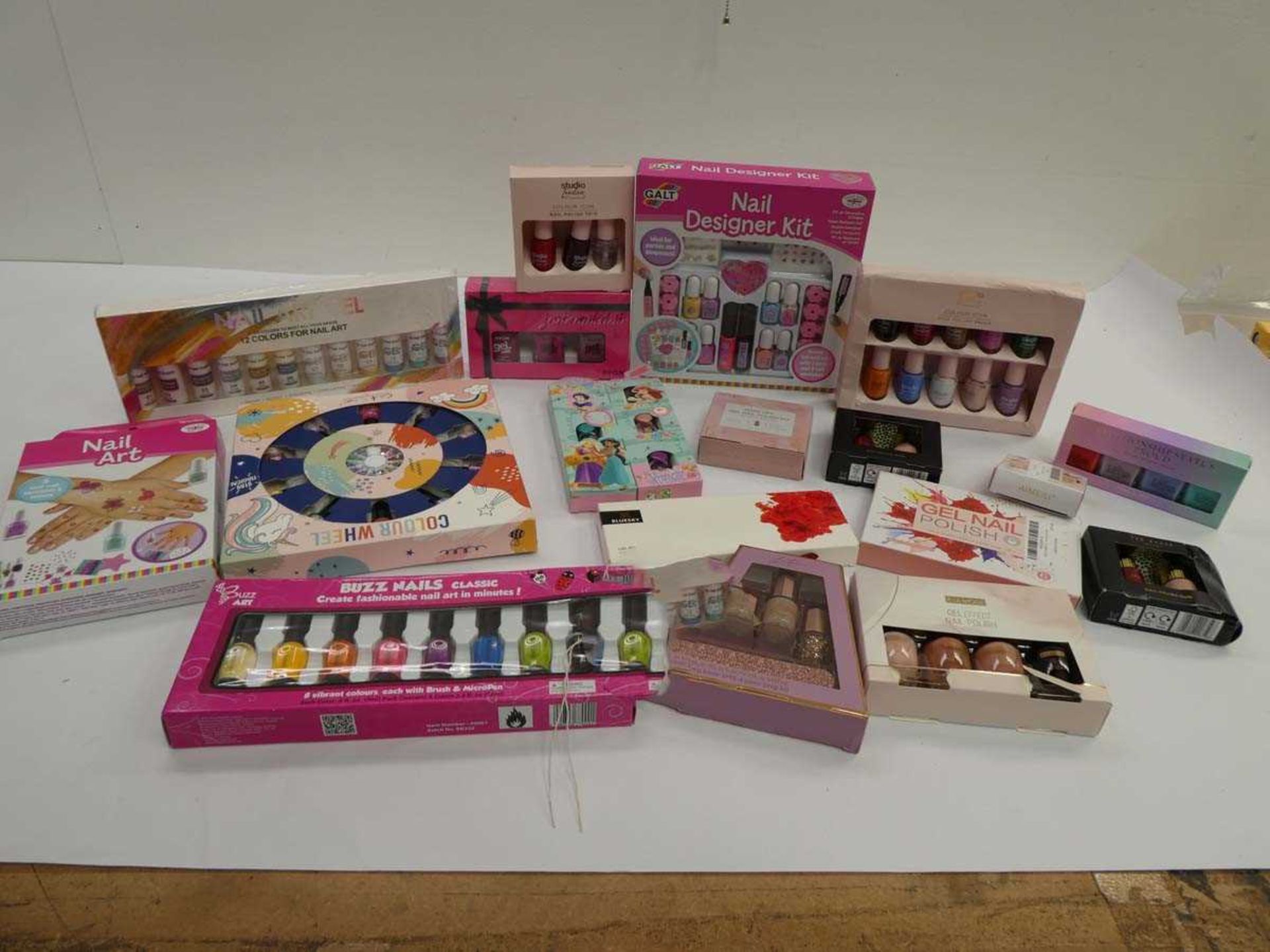 +VAT Selection of gift box nail polish sets, nail art sets etc including Ted Baker, Aimeili, Nails