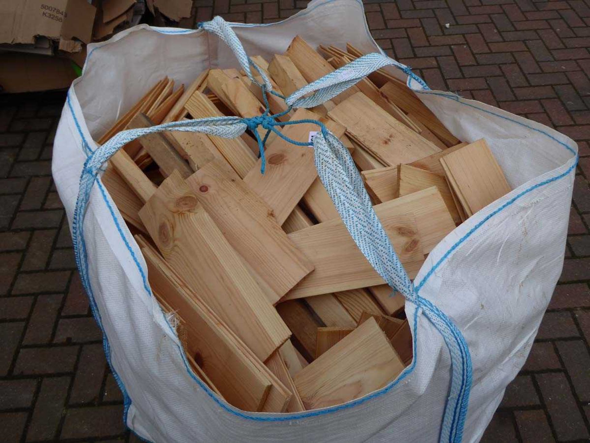 Dumpy bag of wooden off cuts