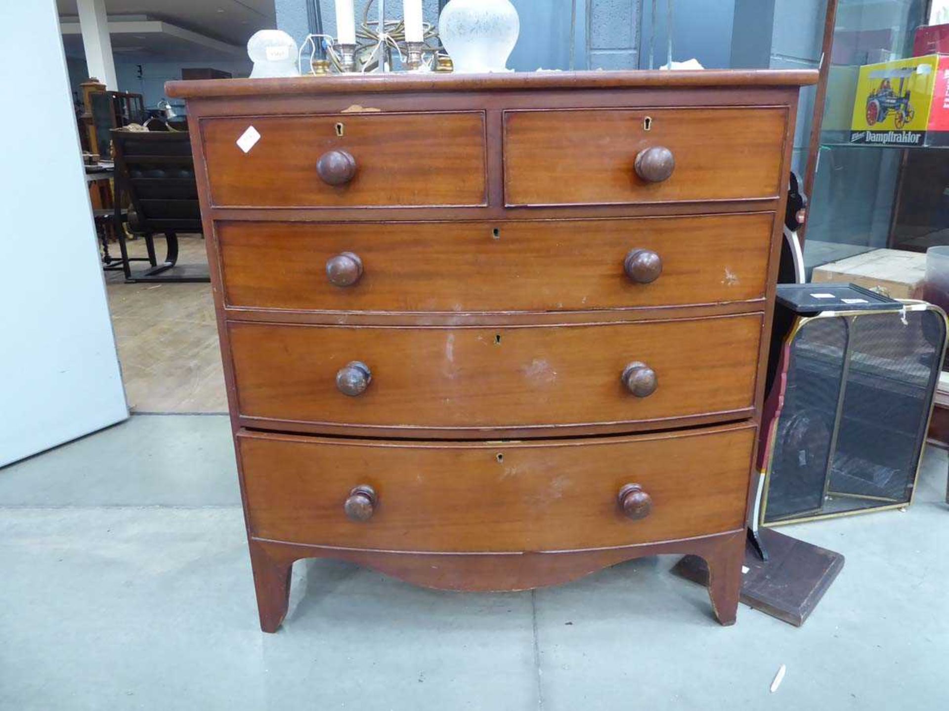 Mahogany Bow fronted chest of 2 over 3 drawers