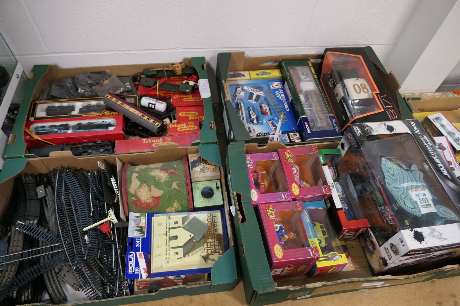 Saleroom 2 Weekly Electrical & Collectable Items