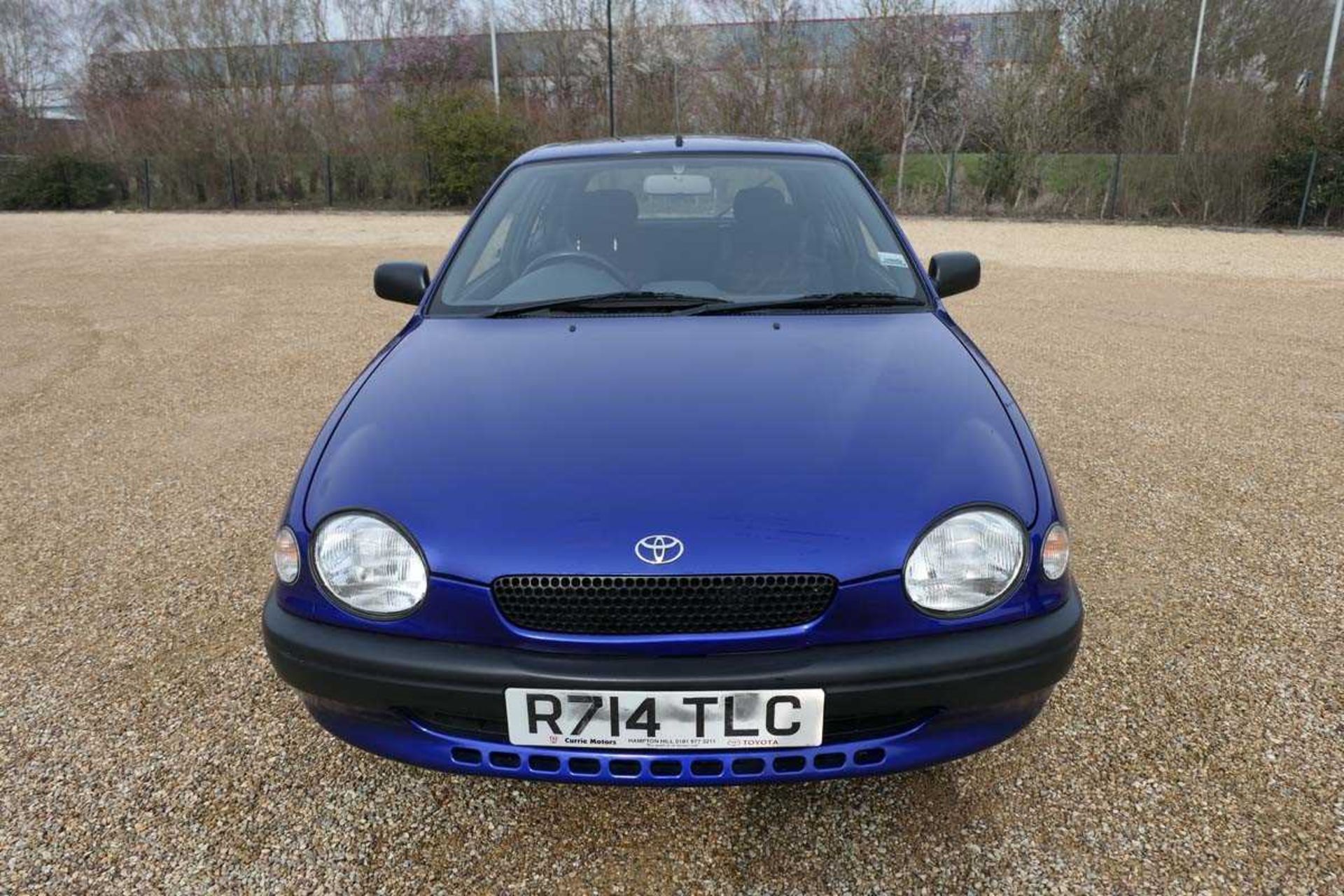 Toyota Corolla SR in blue, registration plate R714 TLC, first registered 29.06.1998, 3 door - Image 2 of 12