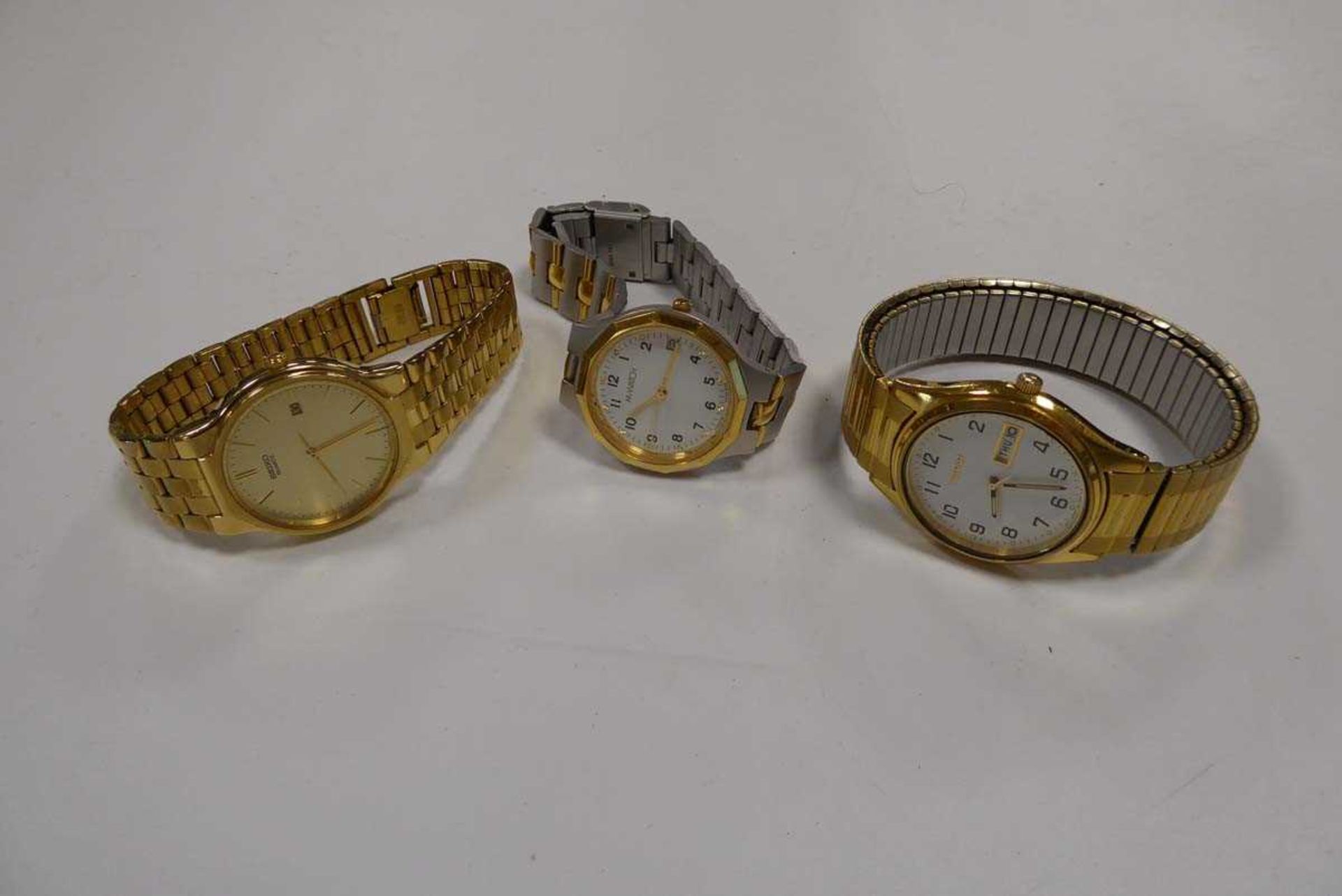 3 quartz watches, 2 Seiko and one M watch