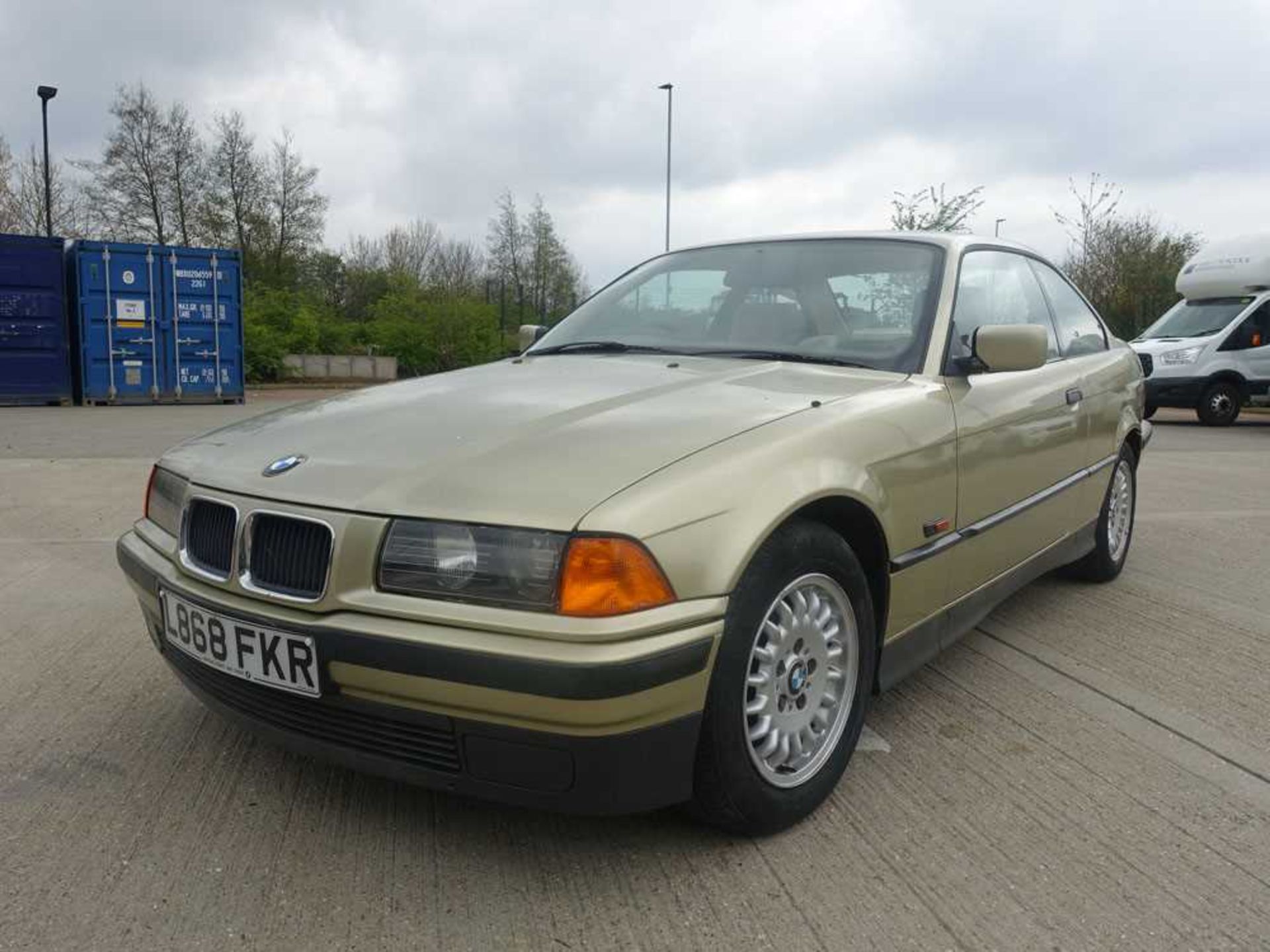 BMW 318 i S Auto Coupe in gold, first registered 16.04.1994, registration plate L868 FKR, 2 door, - Image 4 of 12