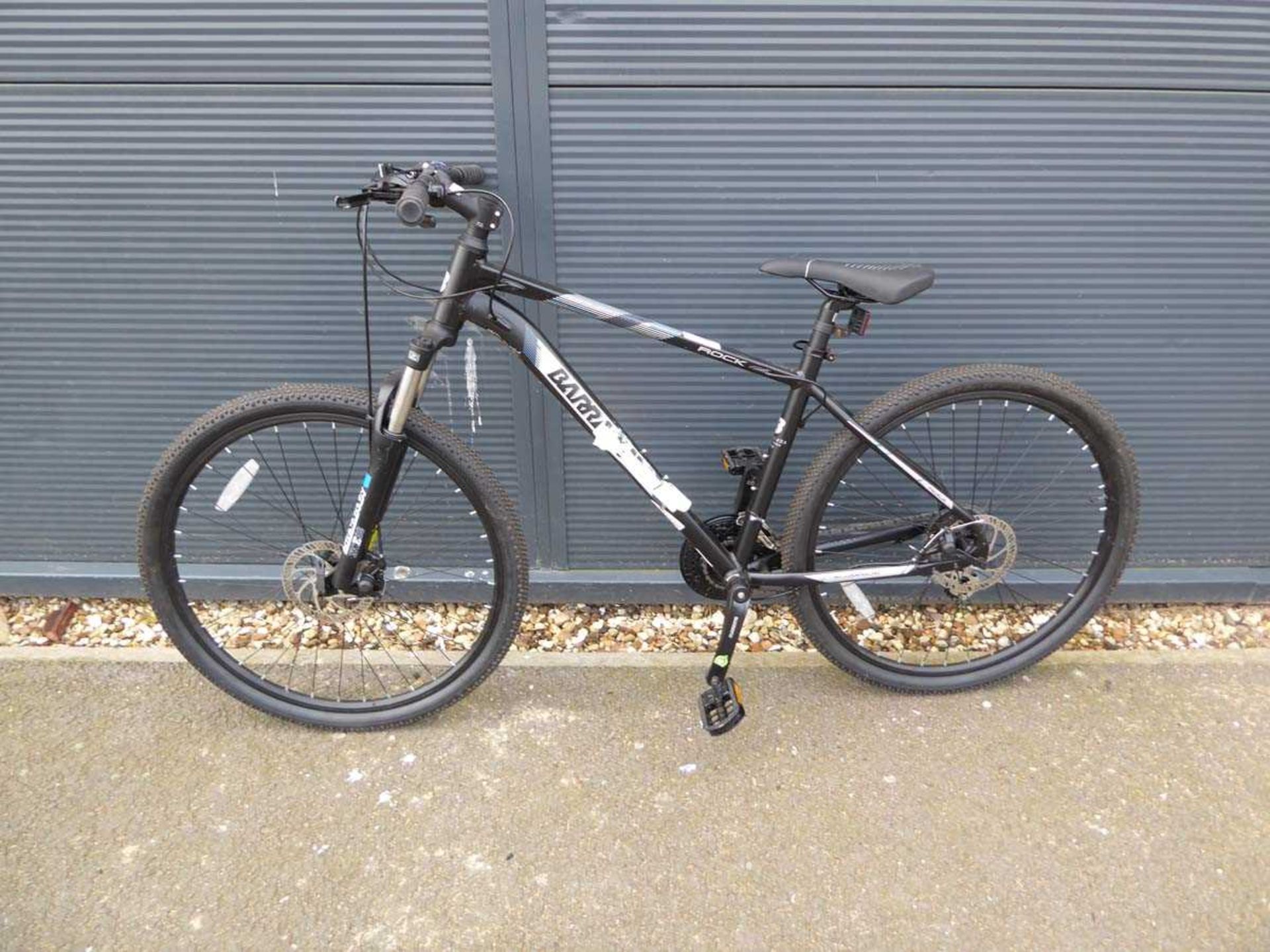 +VAT Barracuda black mountain bike