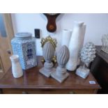 +VAT Table top of ornaments incl. gilt clock, blue and white ginger jar, 4 white vases, pinecone