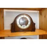 Dark oak cased Smith's of Enfield mantle clock