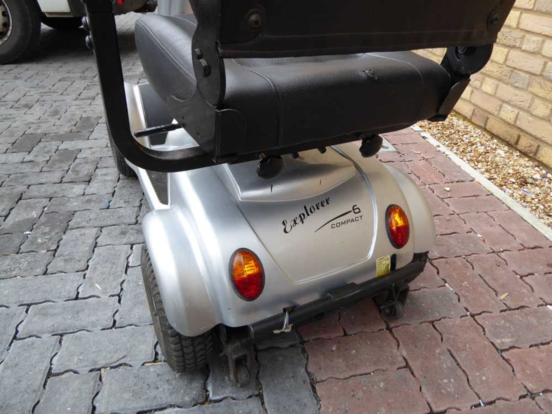 Prestige 4 wheel mobility scooter with key and charger - Image 4 of 4