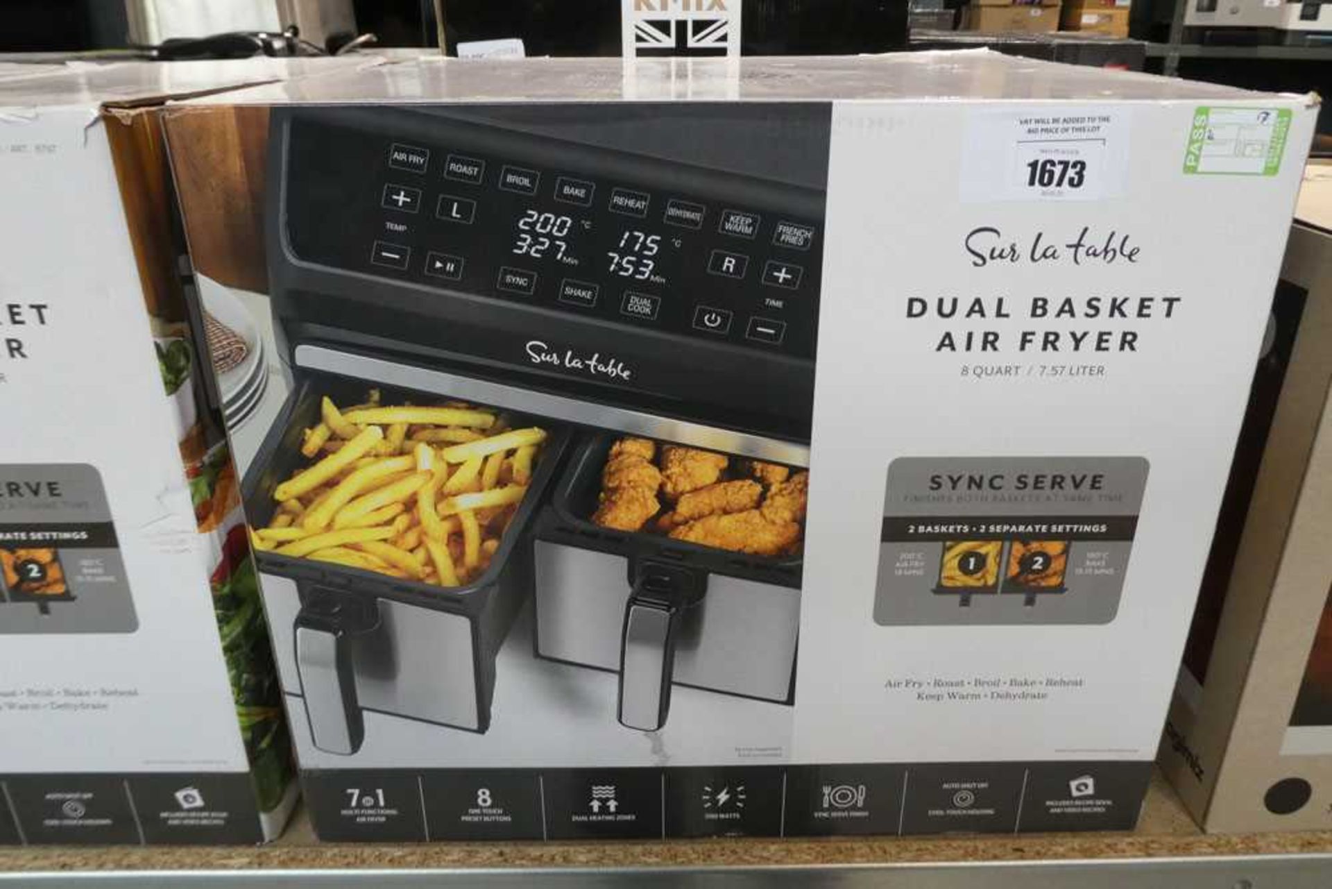 +VAT Sur la Table dual basket air fryer, 7.57litre, in box