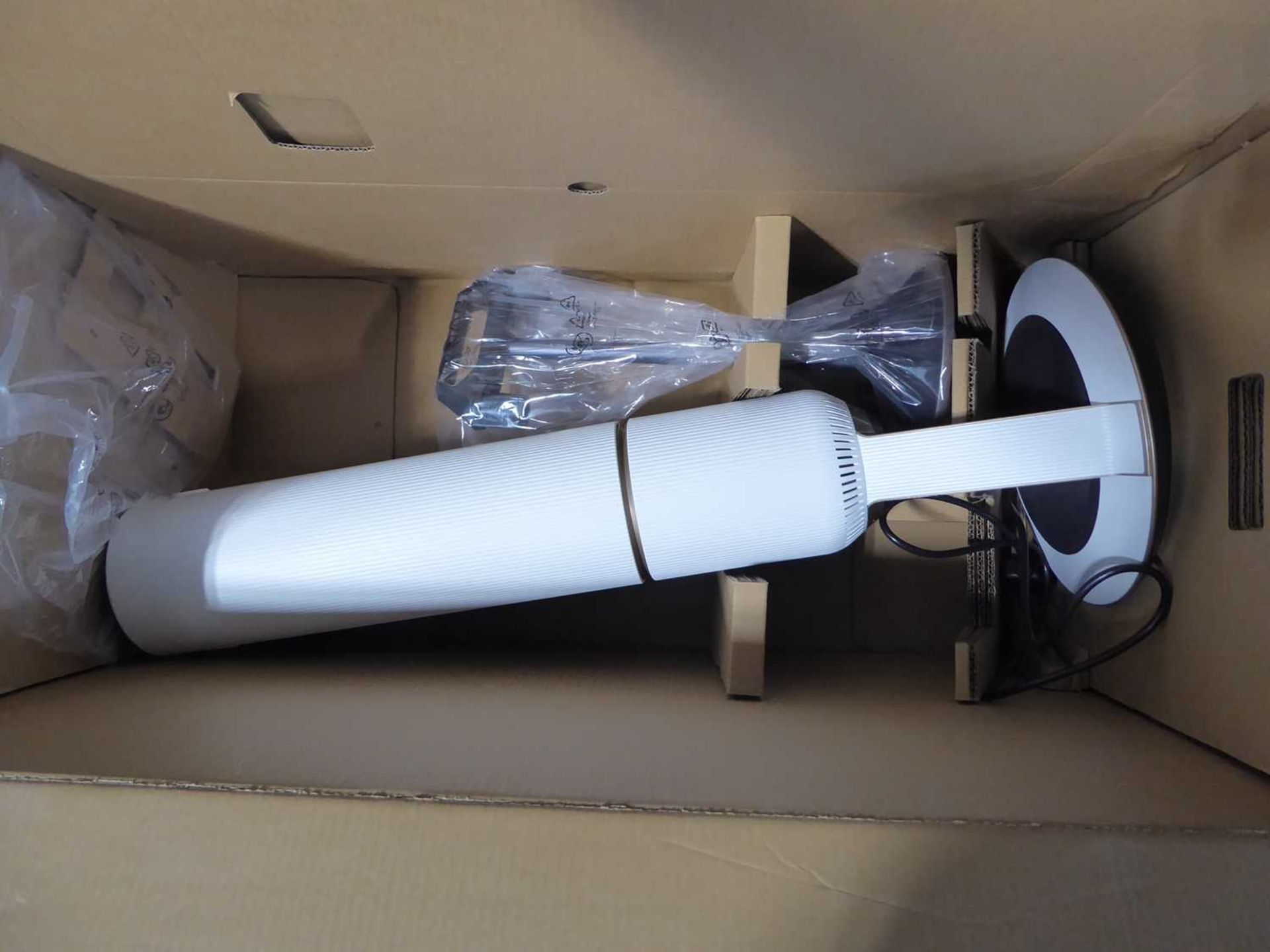 +VAT Samsung Bespoke jet wireless vacuum cleaner in box, no battery - Image 2 of 4