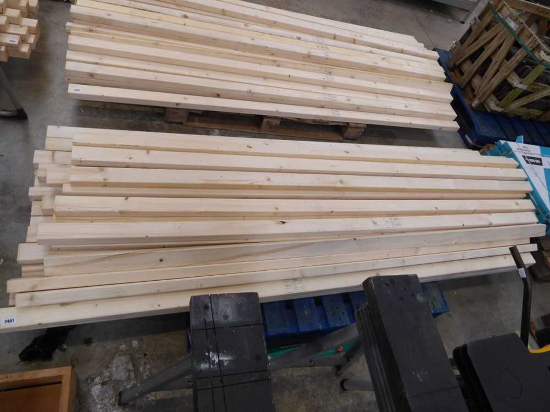 40 lengths of CLS stud timber