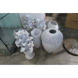 +VAT 7 decorative white vases